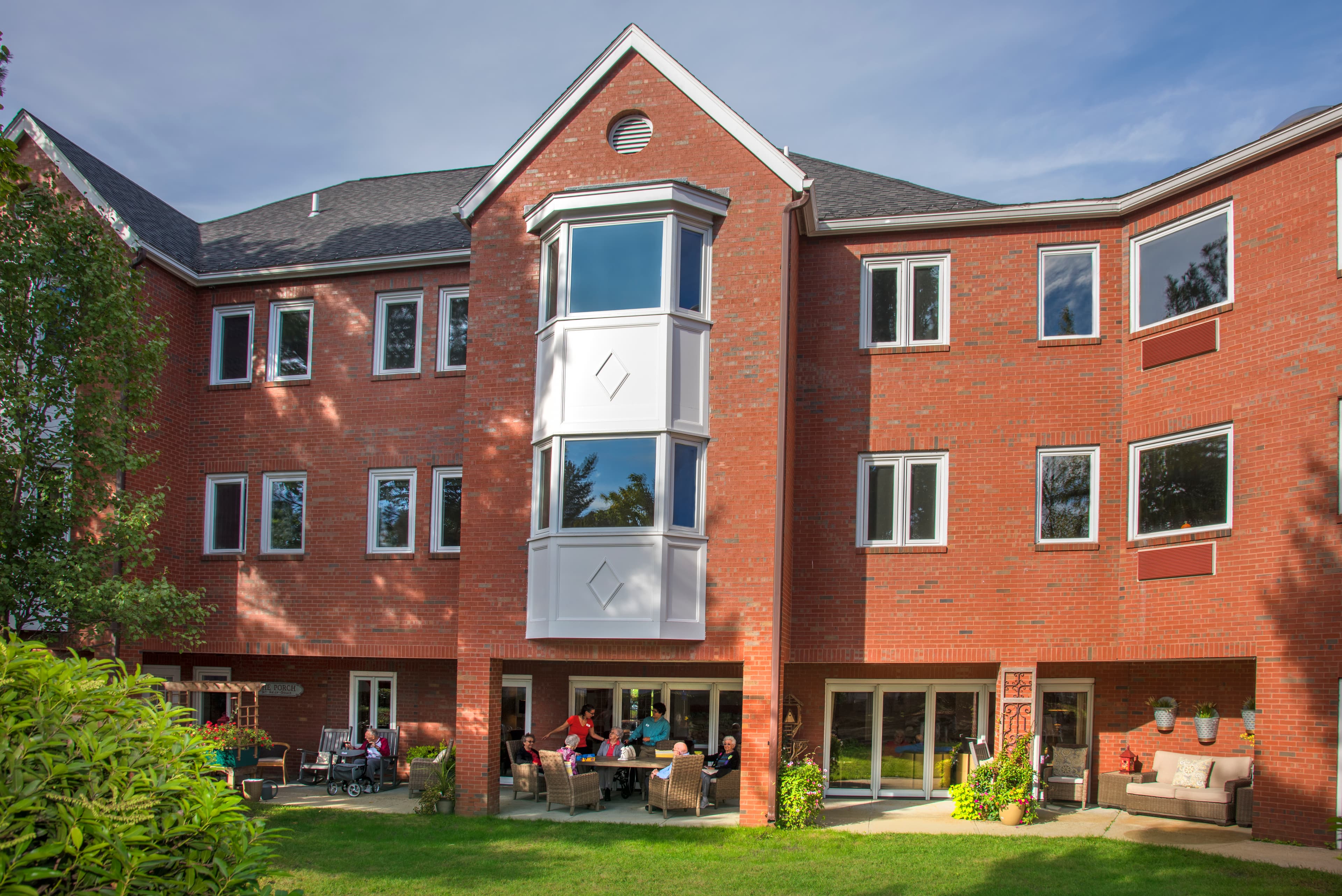 The Courville at Nashua - Aynsley Place