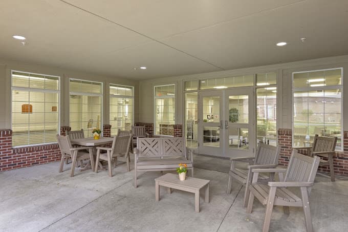 Whispering Creek Senior Living — photo 1