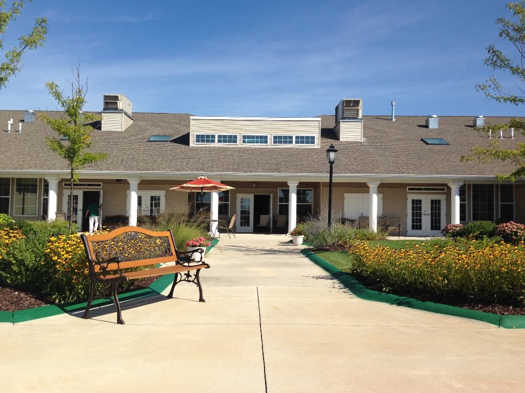 Lincolnshire Place - Memory Care & Assisted Living