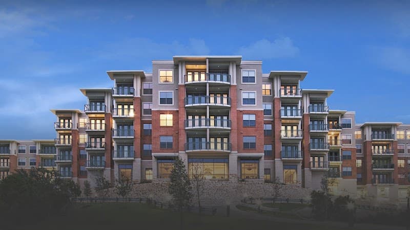 Atria at the Arboretum — photo 1