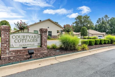 Courtyard cottages of Jacksonville