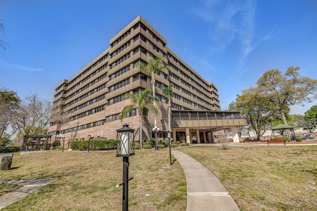 Aventine at Deland — photo 1