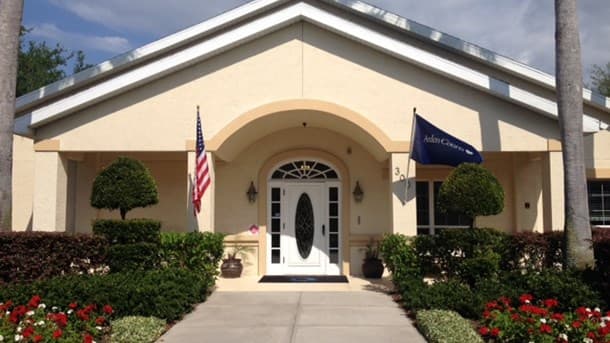 Arden Courts — photo 1