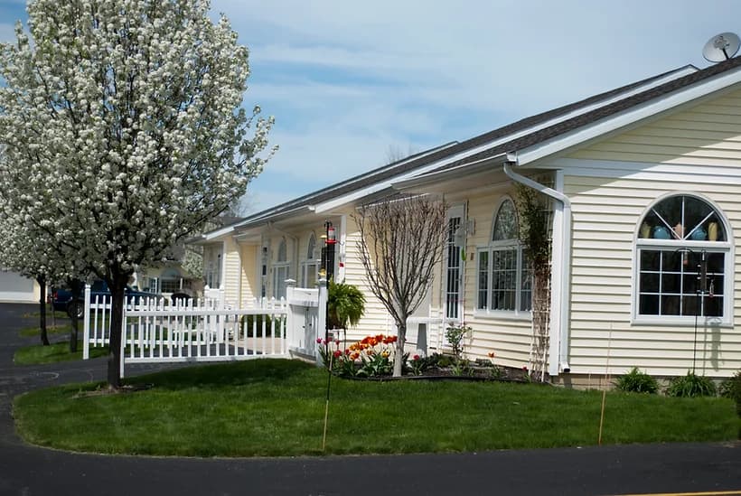 Yellow Retirement Communities