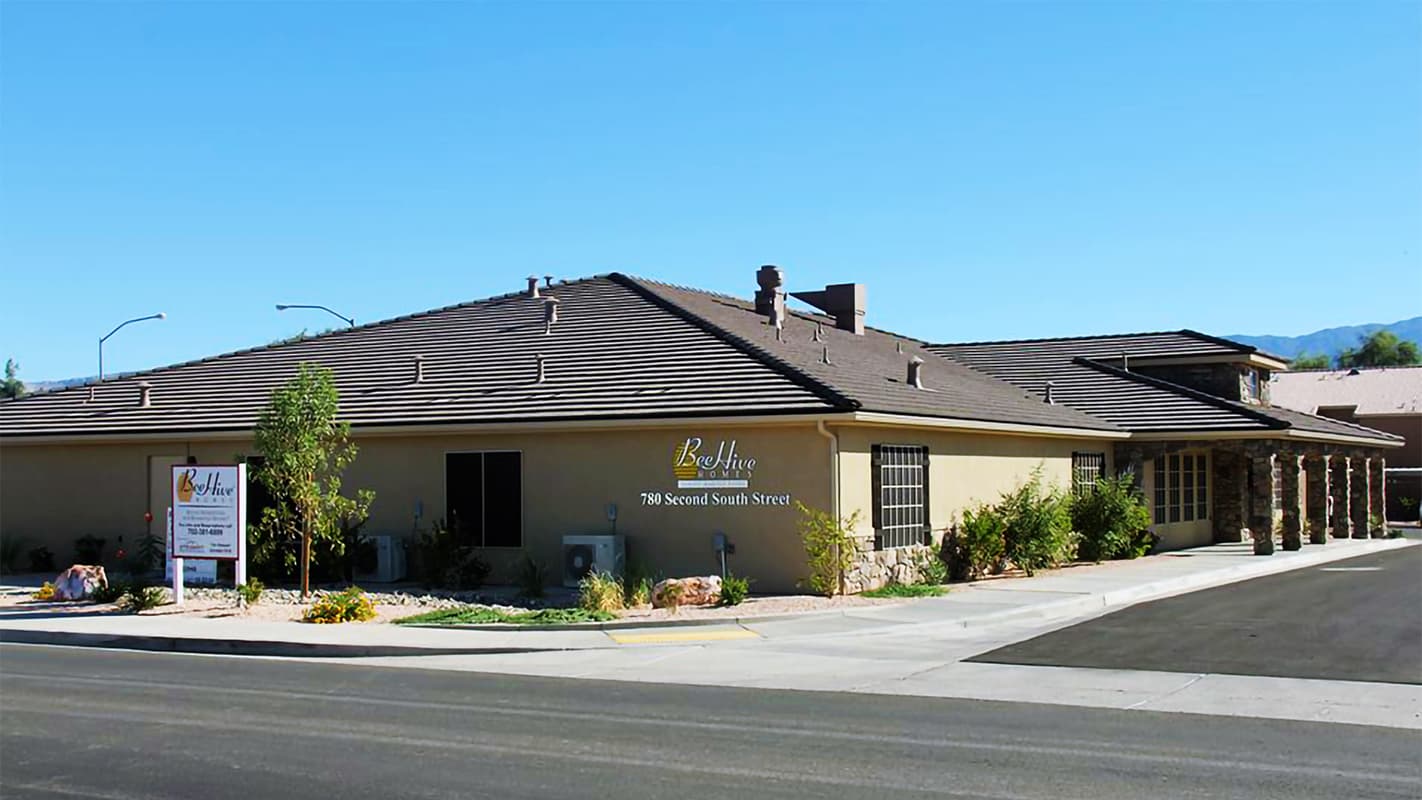 BeeHive Homes Senior Living — photo 1