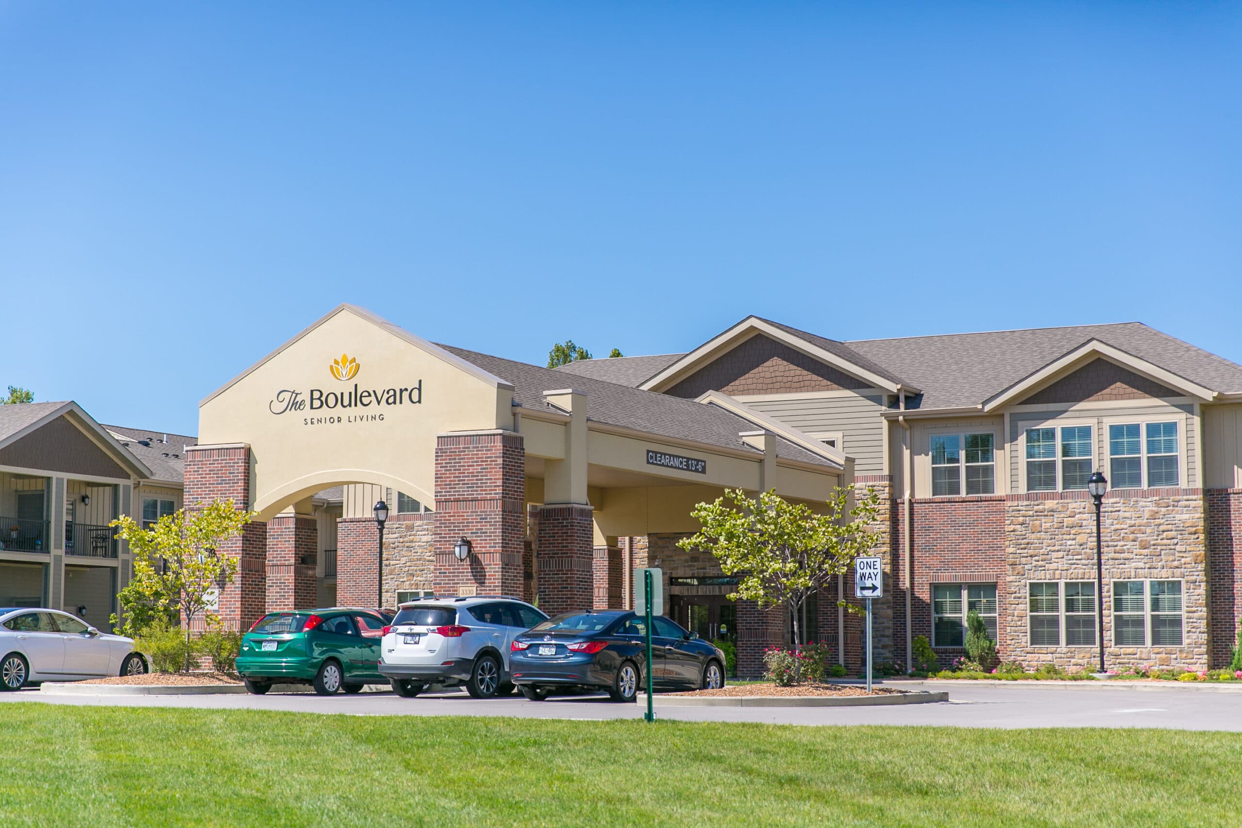 The Boulevard Senior Living of St Charles — photo 1