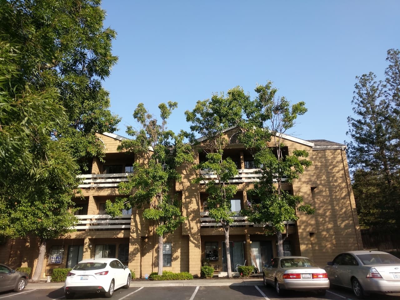 Carlton Senior Living Pleasant Hill - Martinez