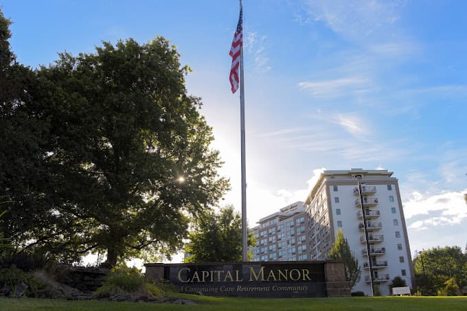 Capital Manor