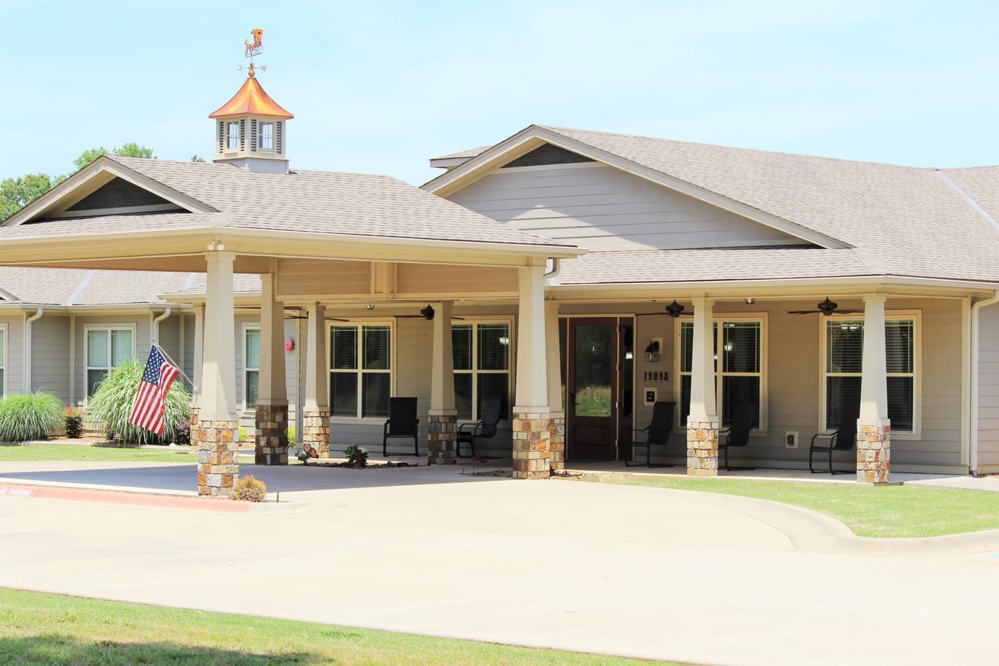 StoneBridge Senior Living - Russellville