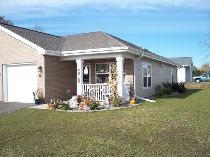 Buchanan Cottages