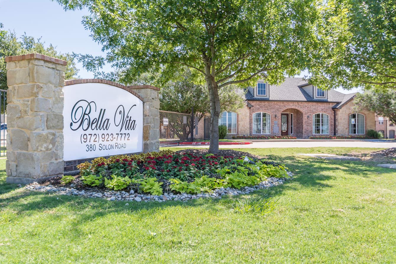 Bella Vita Apartments