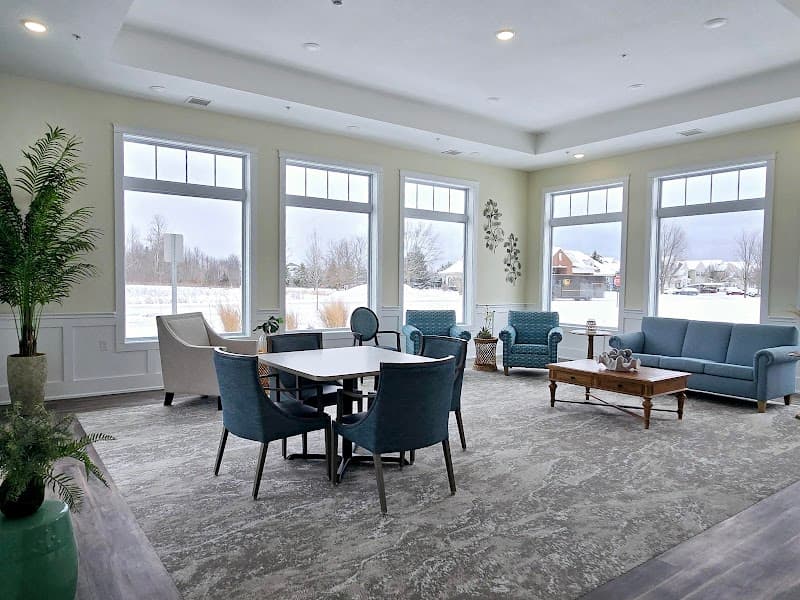 The Oaks on The Lake