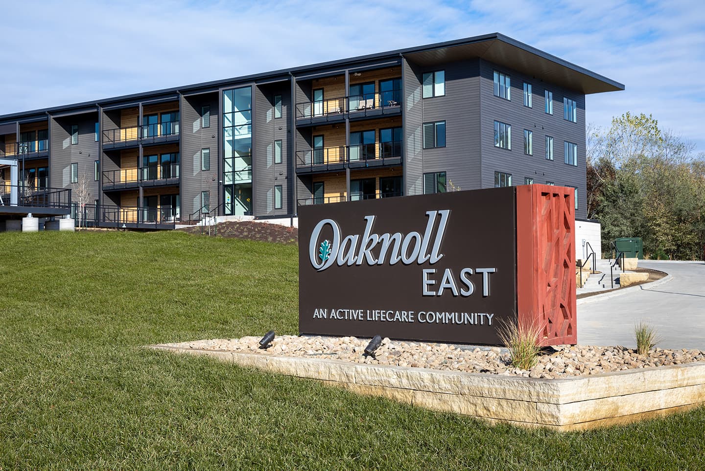 Oaknoll East