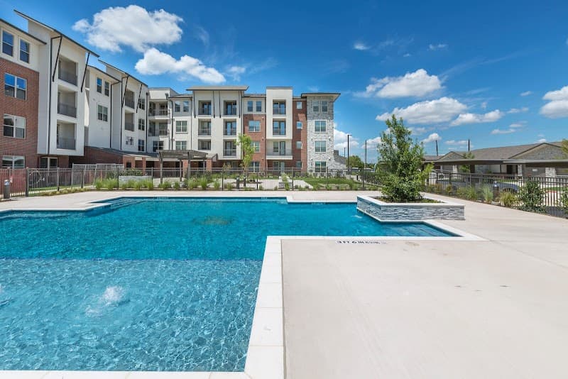 The Lakes at Grand Prairie