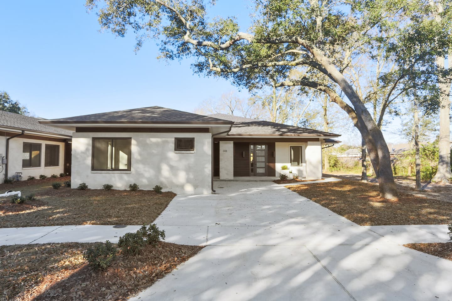 Peristyle Residences - Old Metairie Gardens