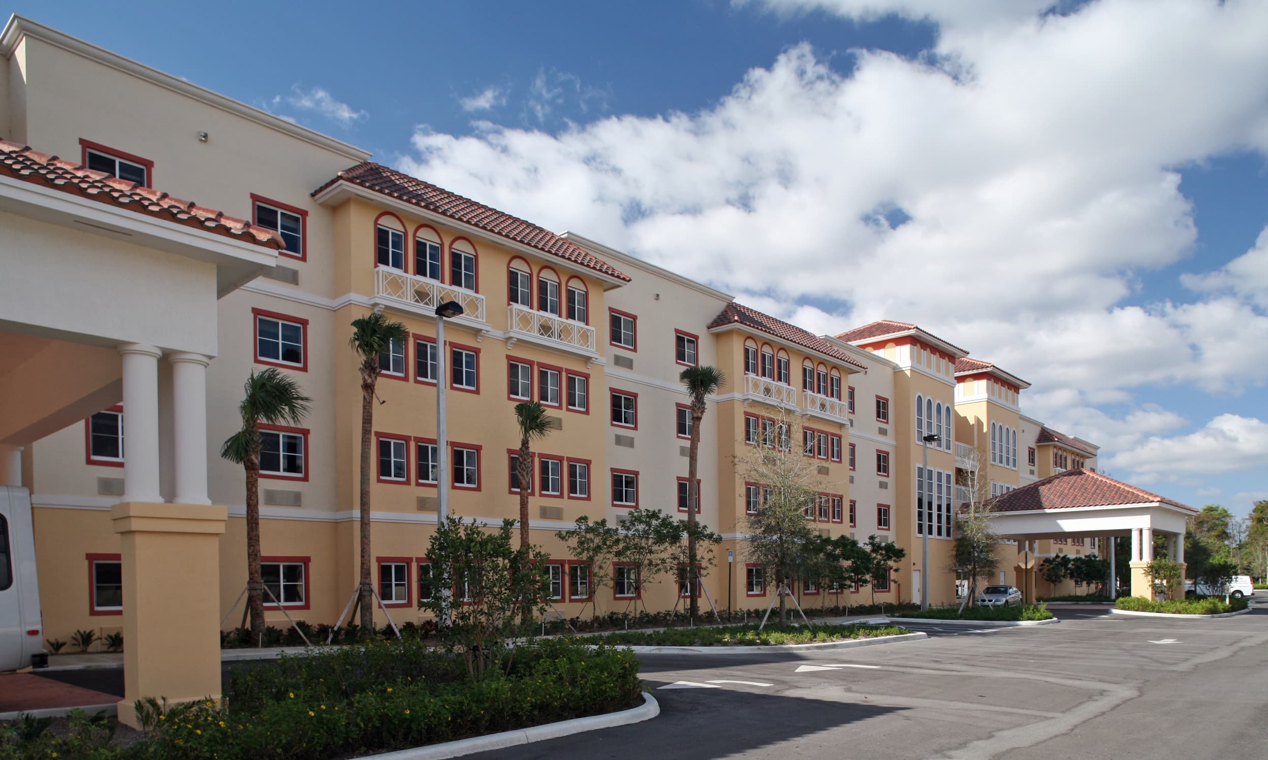 Lenox on the Lake — photo 1