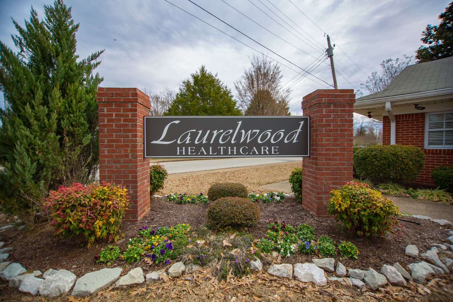 Laurelwood Health Care Center