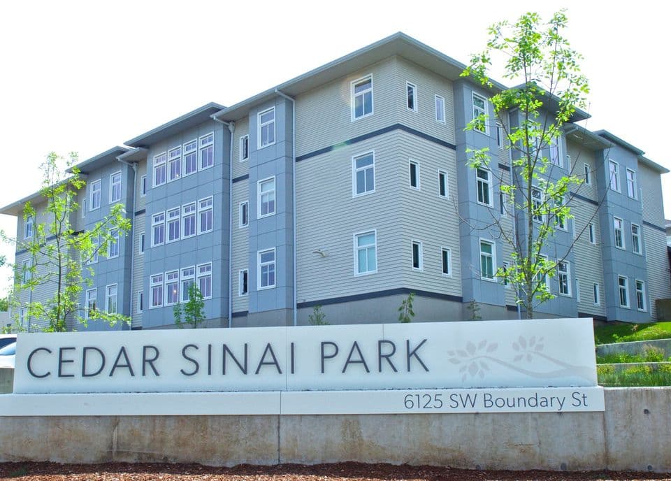 The Rose Schnitzer Manor at Cedar Sinai Park