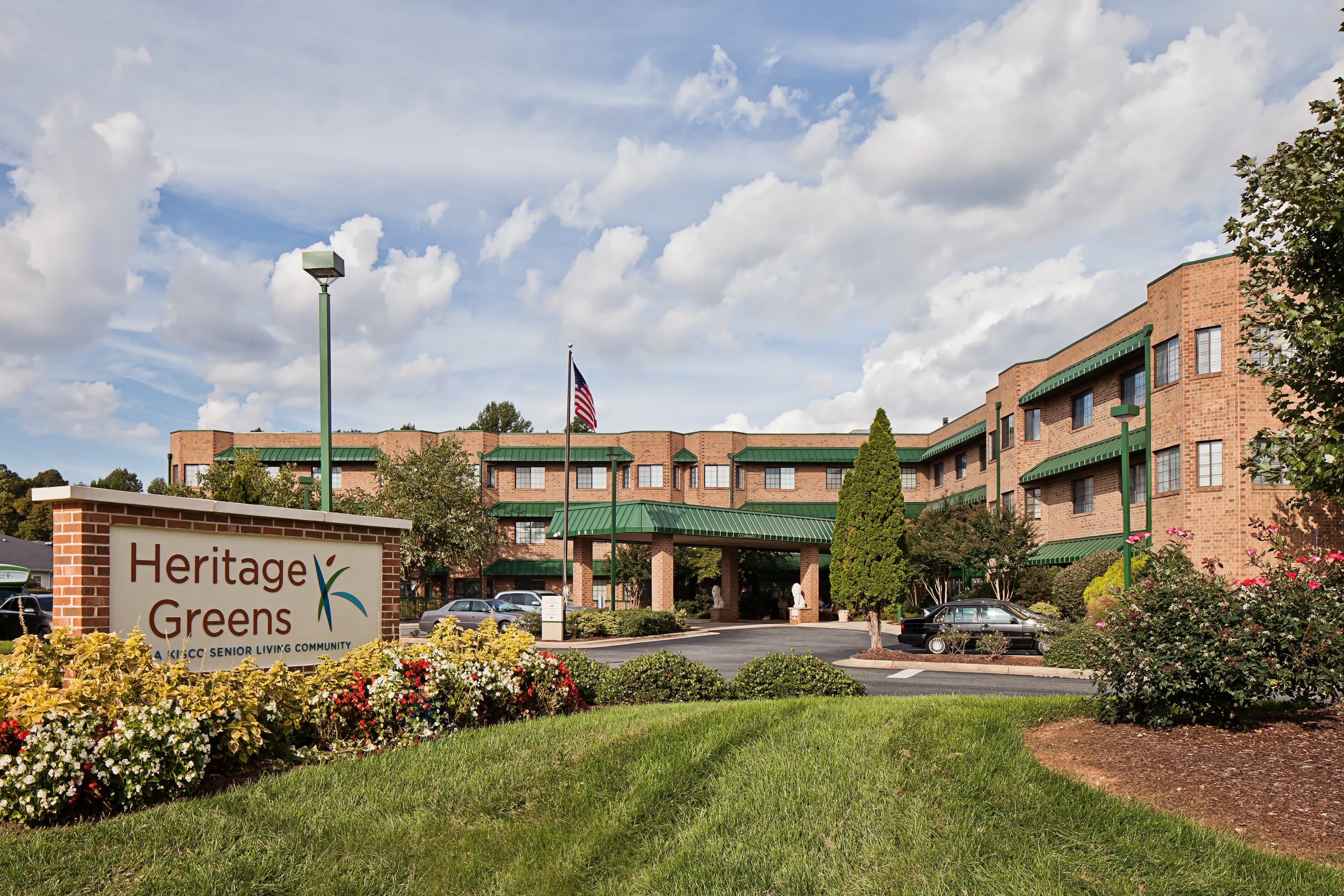 Heritage Greens — photo 1