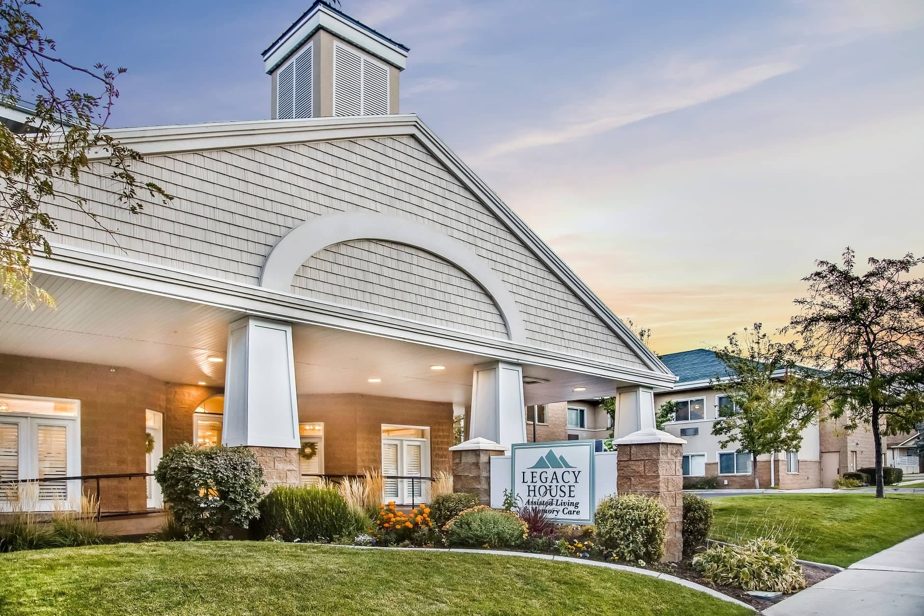 Legacy House of Bountiful — photo 1