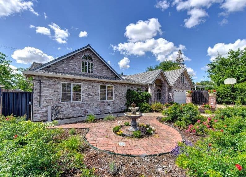 Nellie's Angels - Skylane (RCFE)