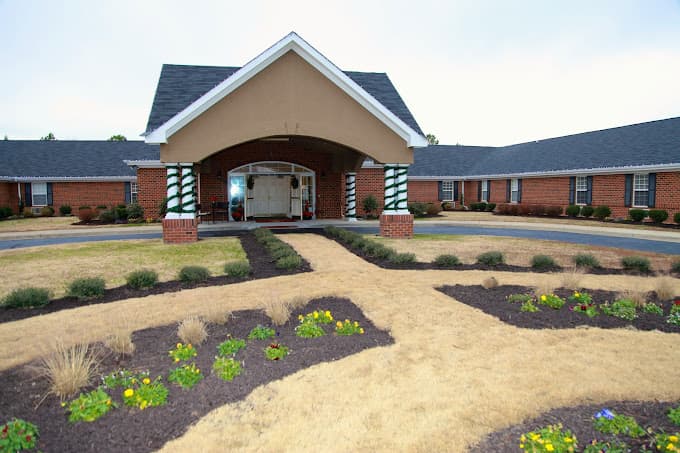 Commonwealth Senior Living at Chesterfield — photo 1