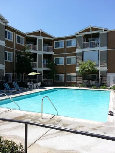 Raincross Senior Village Apartments