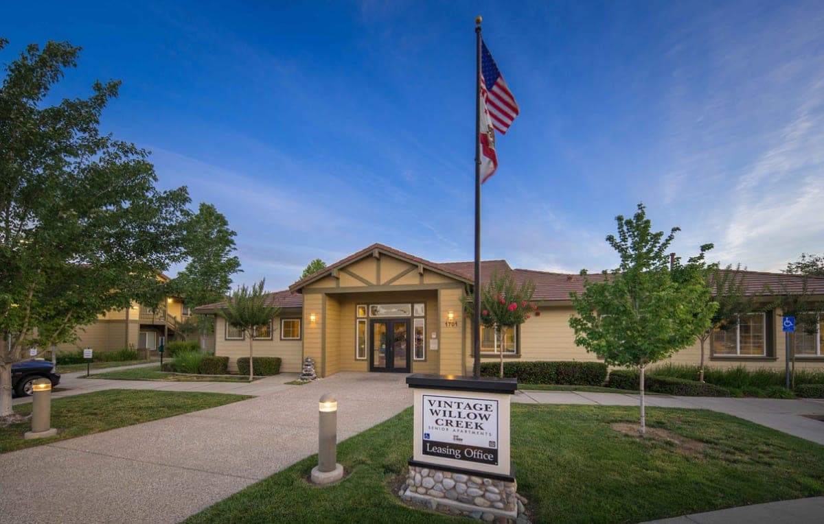 Vintage Willow Creek Apartments | Affordable Senior Apartments 55+