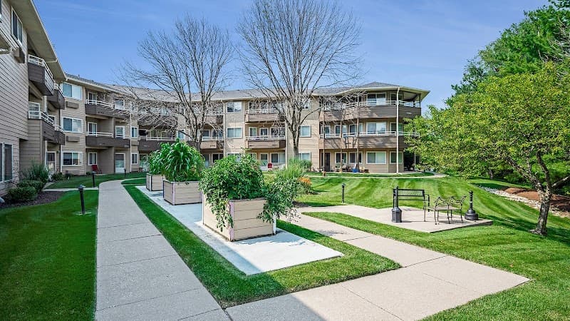 Holiday Palmer Hills