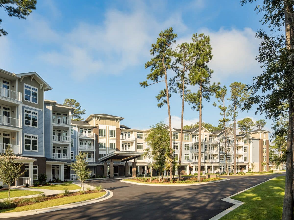 The DAVIS COMMUNITY — photo 1