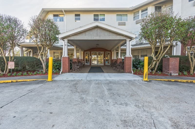 Holiday Nouveau Marc