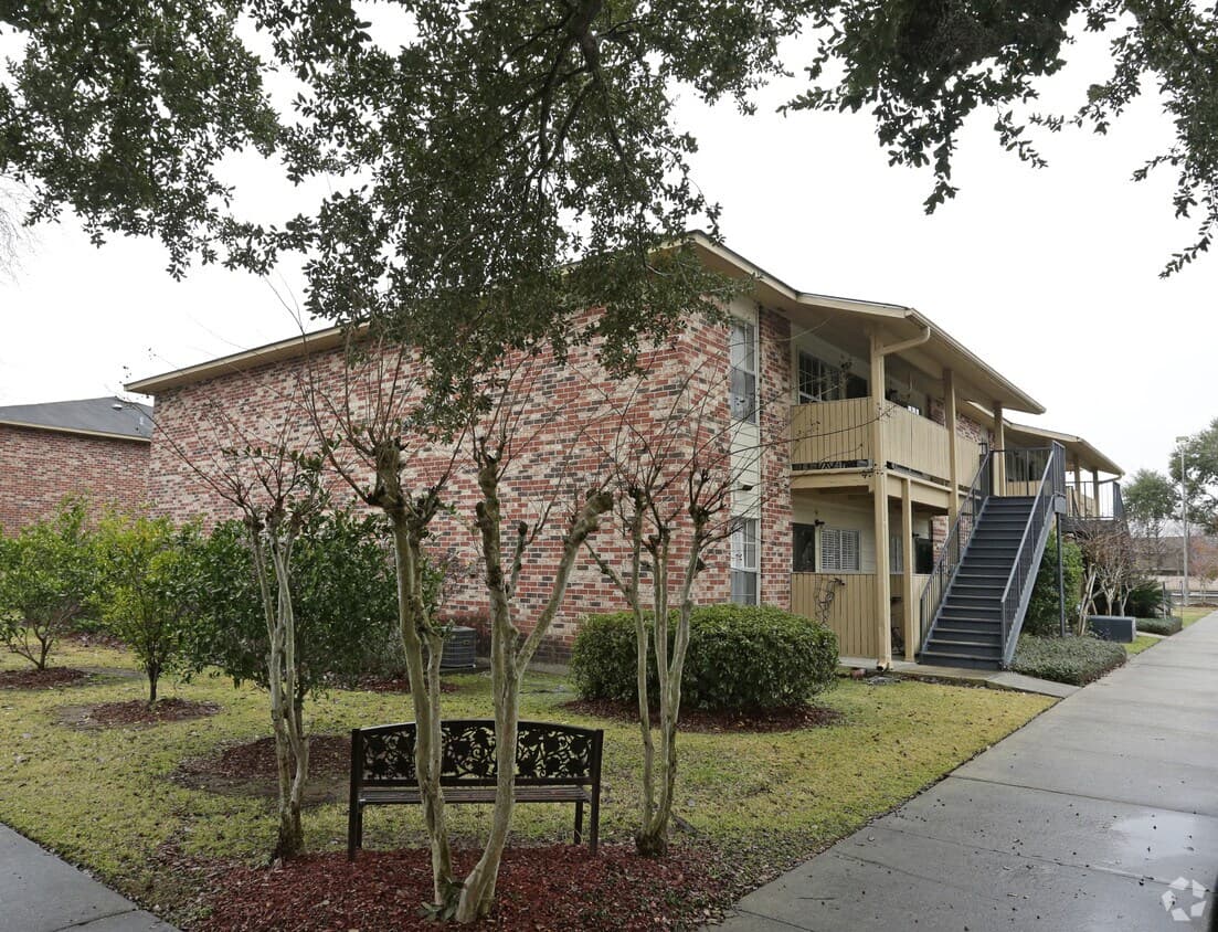 Stonehenge Elderly Apartments