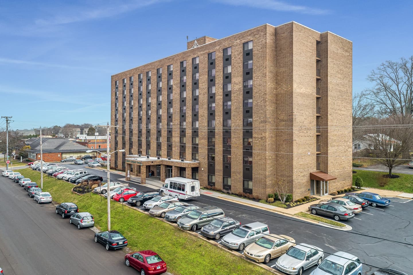 North Cleveland Towers Apartments