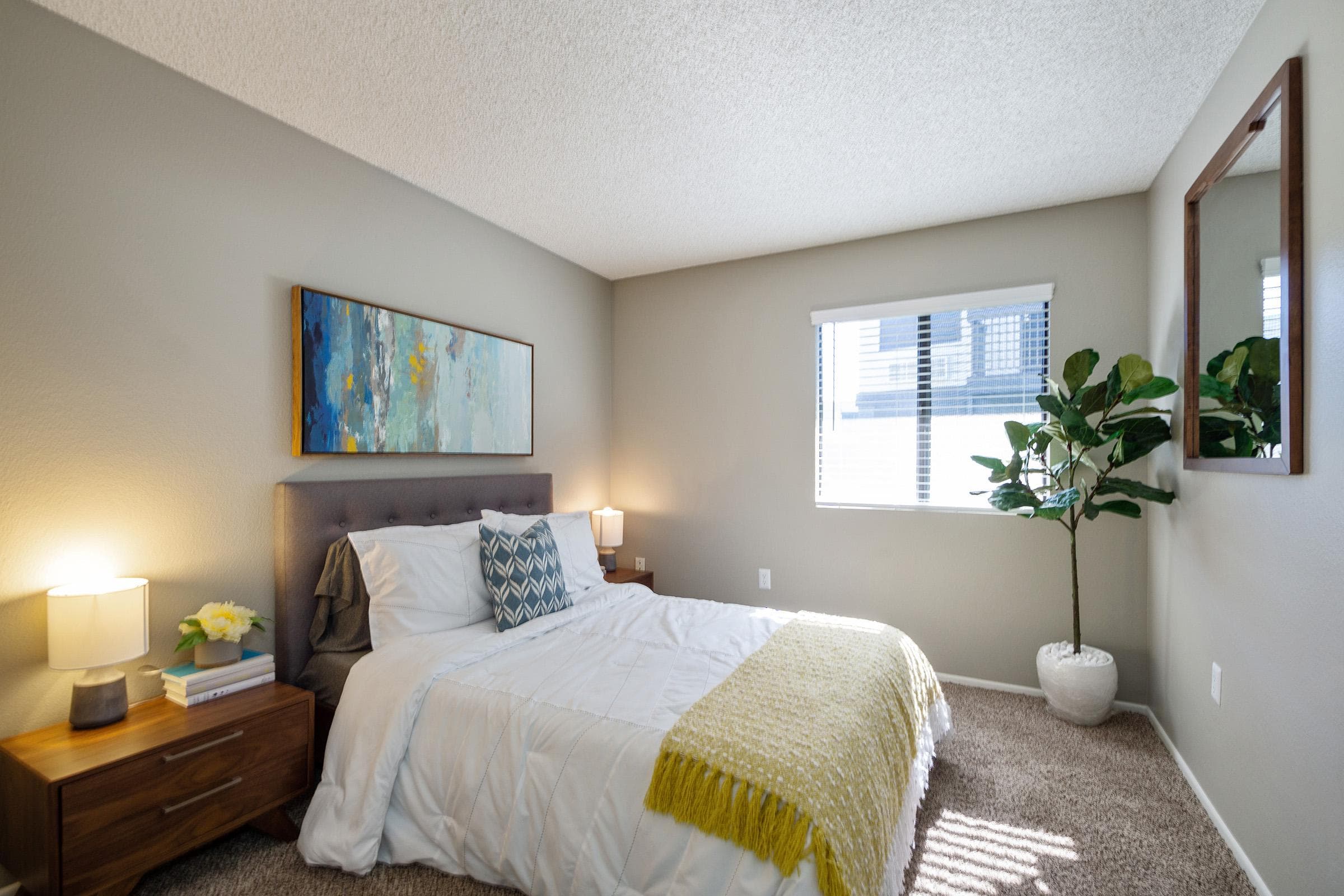 Zen Diamond Apartments