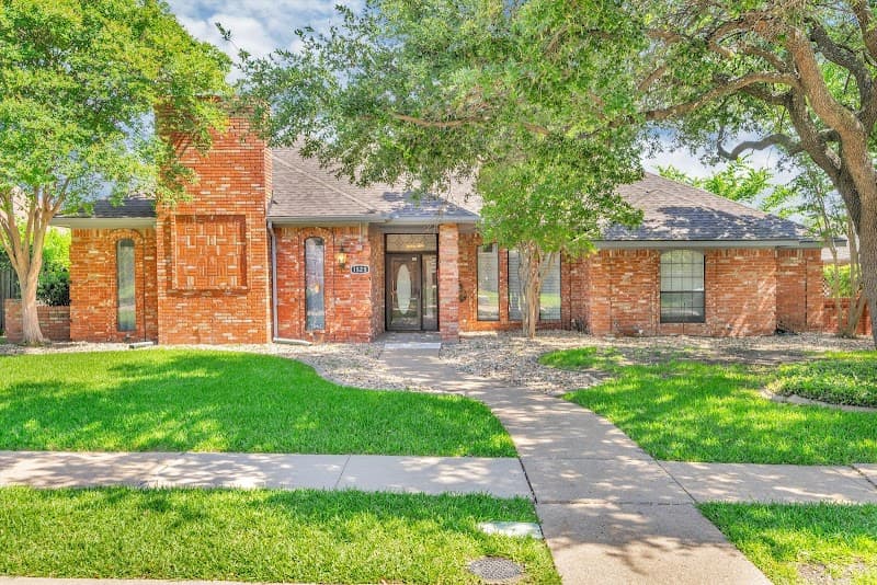 Our Cottage - Aylesbury Lane
