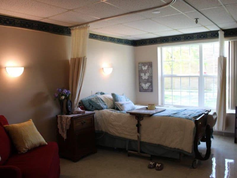 Divine Rehabilitation and Nursing at Pearlview