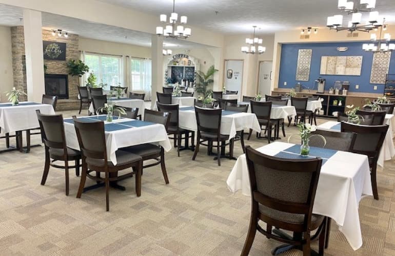 Regency Manor 55+ Independent Senior Living Apartments