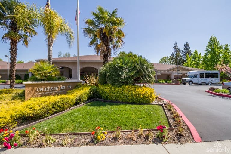 Carlton Senior Living Downtown Pleasant Hill — photo 1