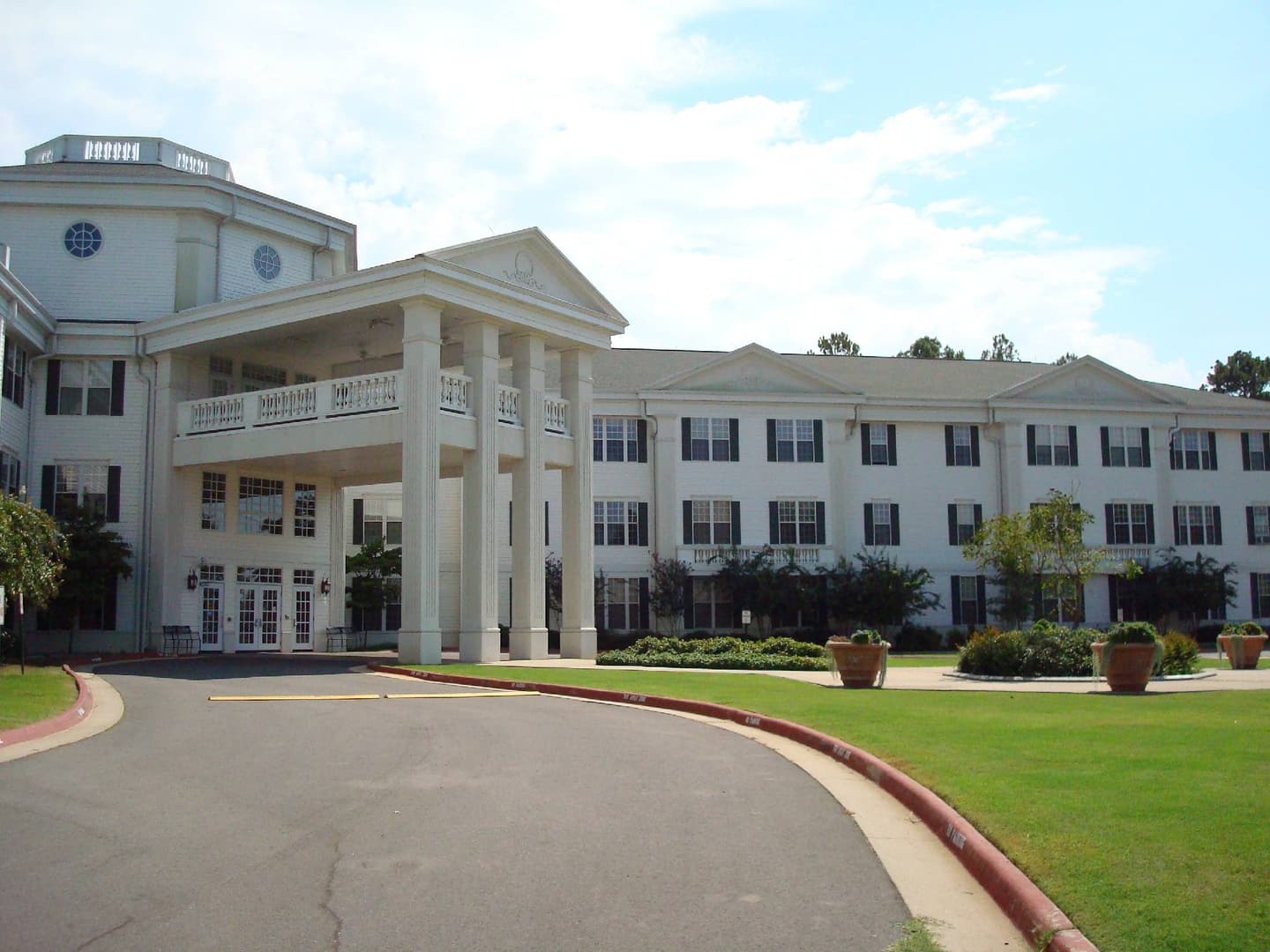 College Square Retirement Community