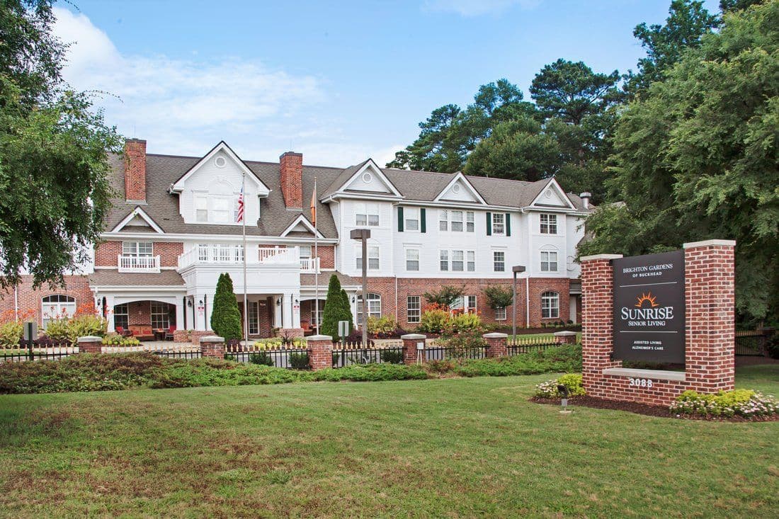 Brighton Gardens of Buckhead — photo 1