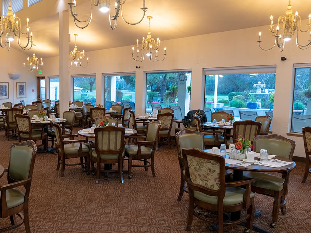 Holiday, The Oakmont