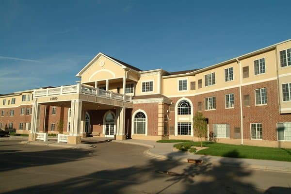 Regency West Apartments