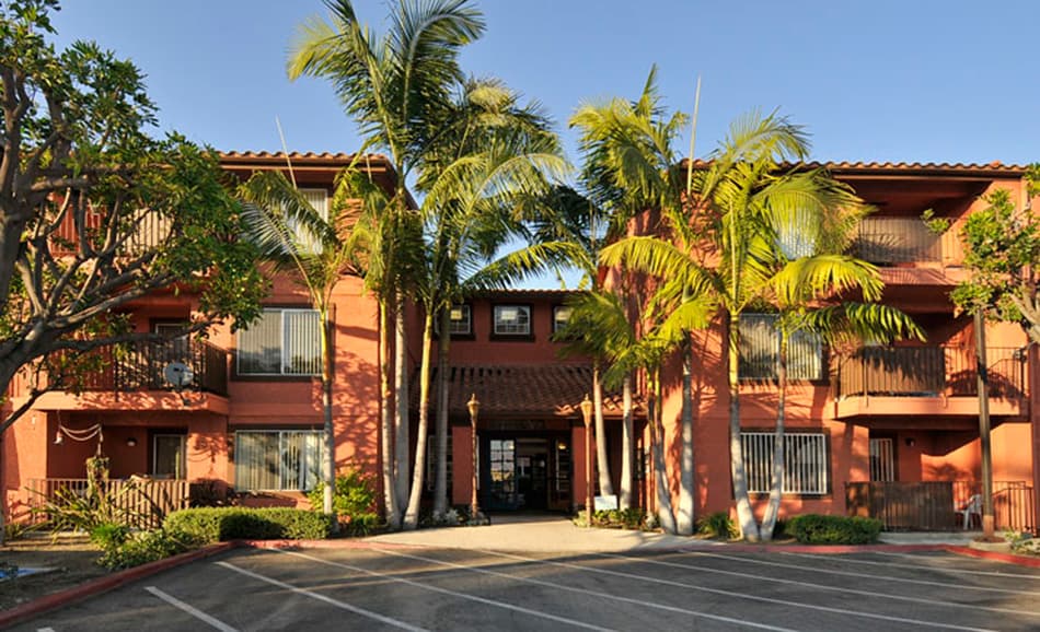 Belcourt Senior Apartments