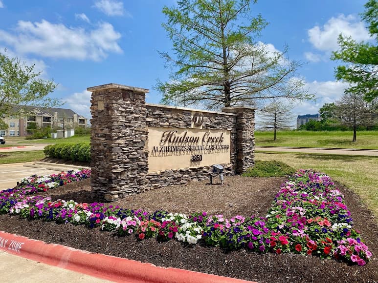 Hudson Creek Alzheimer's Special Care Center - A Sinceri Senior Living Community