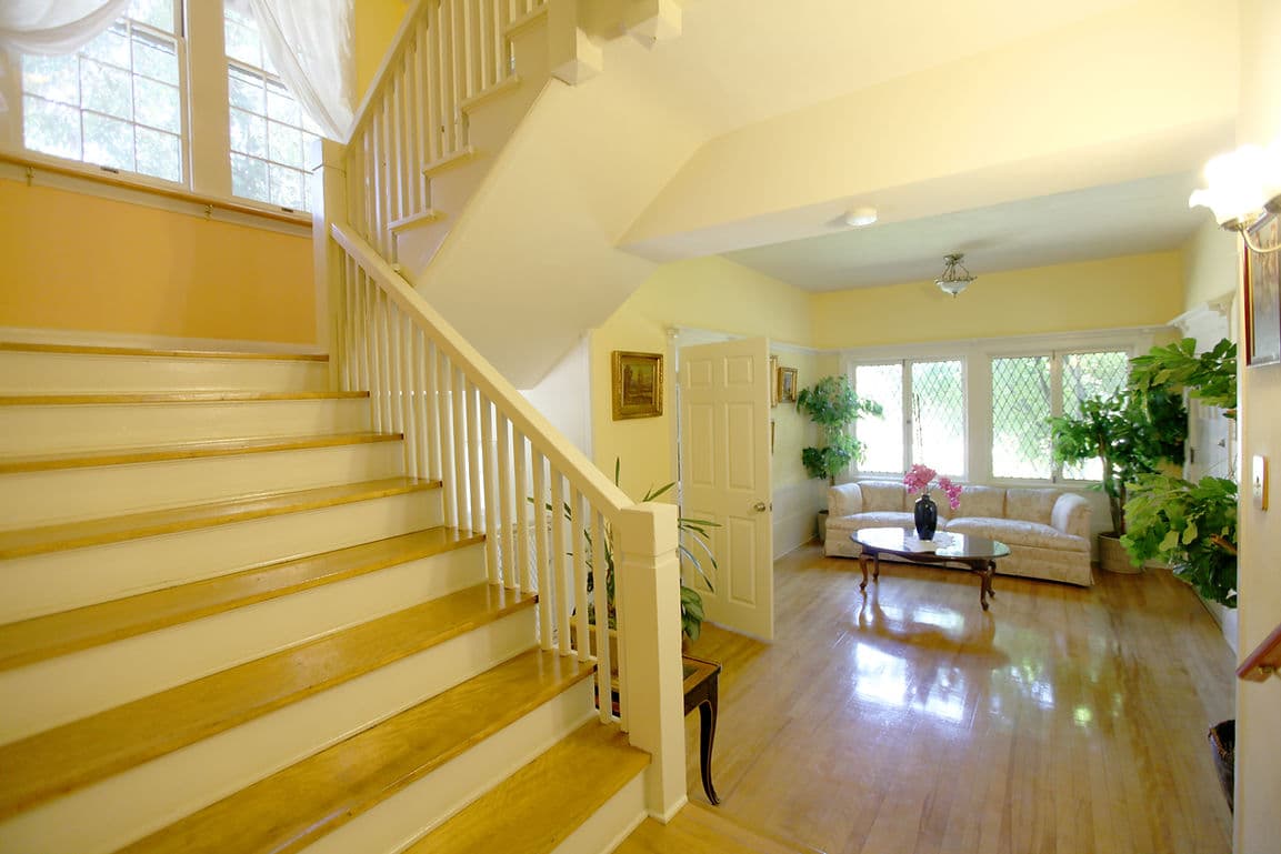 Meridian Manor — photo 1