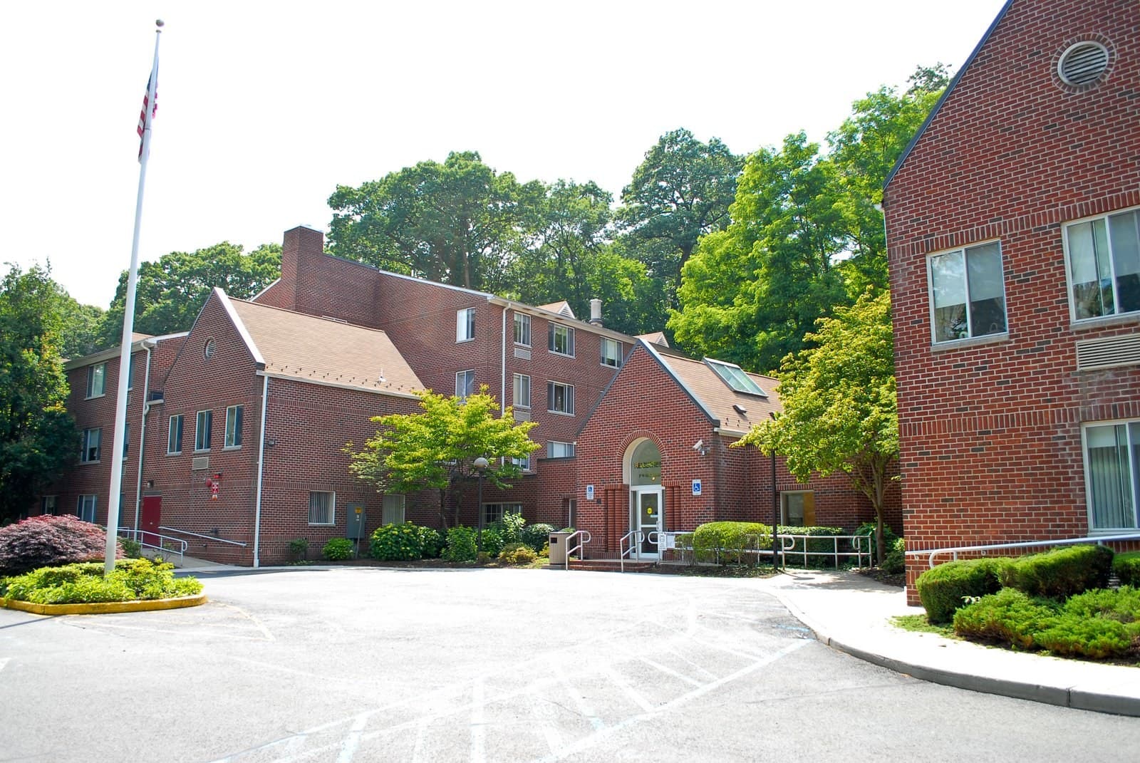 Ridgecrest Apartments