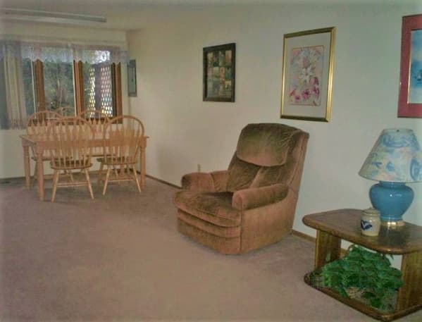 Sleepy Hollow Apartments