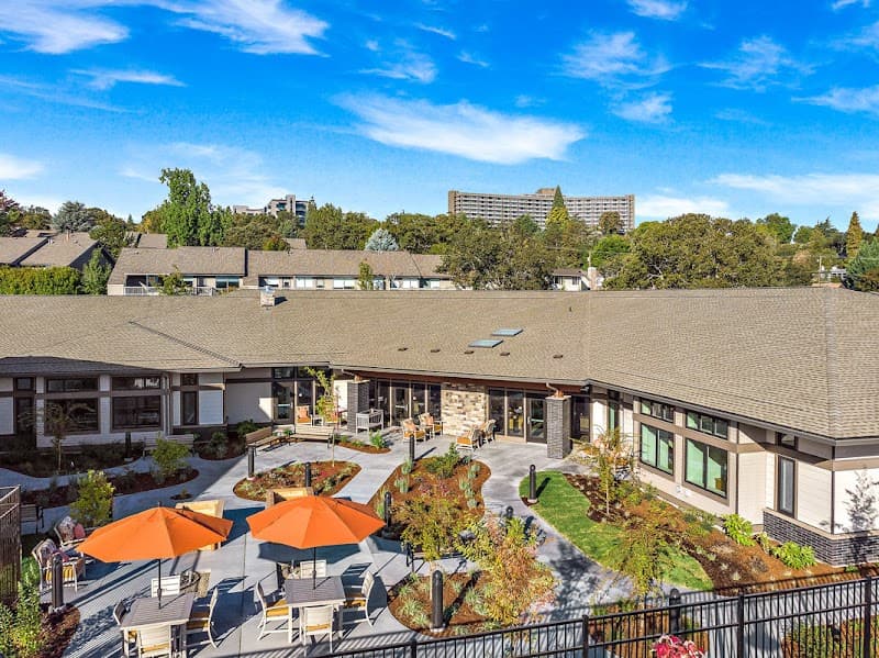 Memory Support Center at Rogue Valley Manor