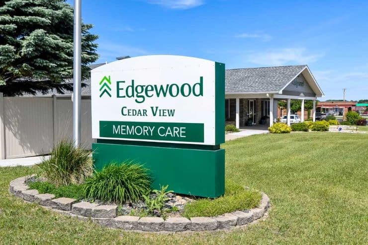 Edgewood Cedar View