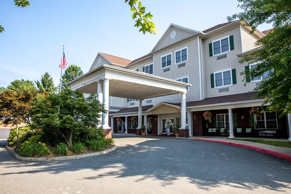 RoseWood Village Assisted Living - Greenbrier